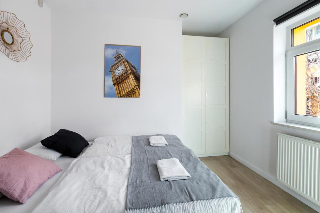 Wawel Cracow Old City Apartments - Friendhouse Apartments คราคูฟ ภายนอก รูปภาพ