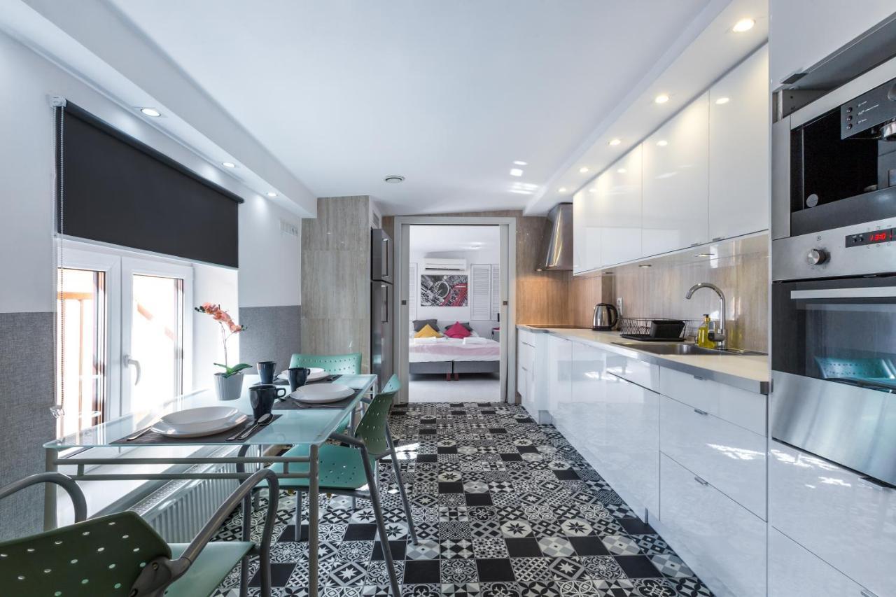 Wawel Cracow Old City Apartments - Friendhouse Apartments คราคูฟ ภายนอก รูปภาพ