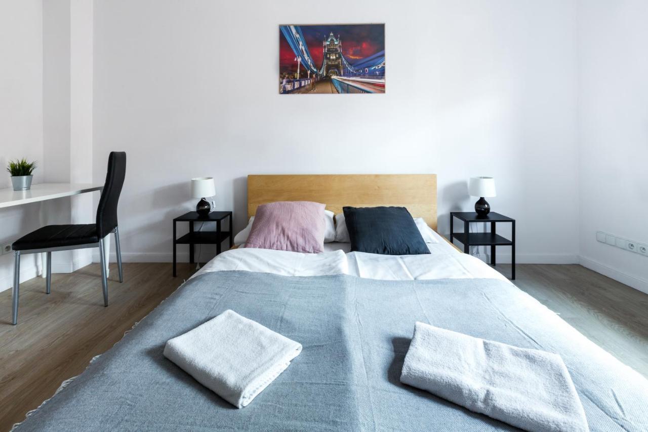 Wawel Cracow Old City Apartments - Friendhouse Apartments คราคูฟ ภายนอก รูปภาพ