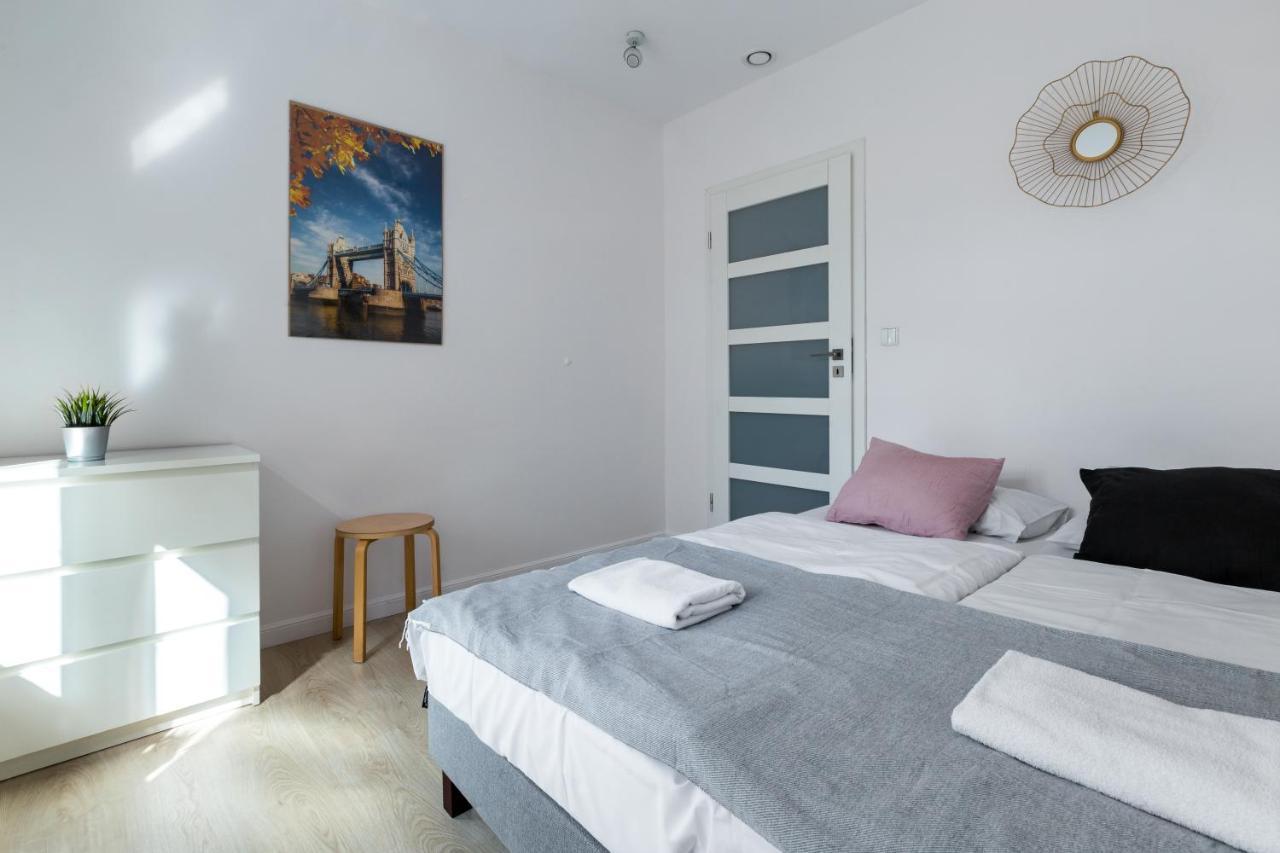Wawel Cracow Old City Apartments - Friendhouse Apartments คราคูฟ ภายนอก รูปภาพ